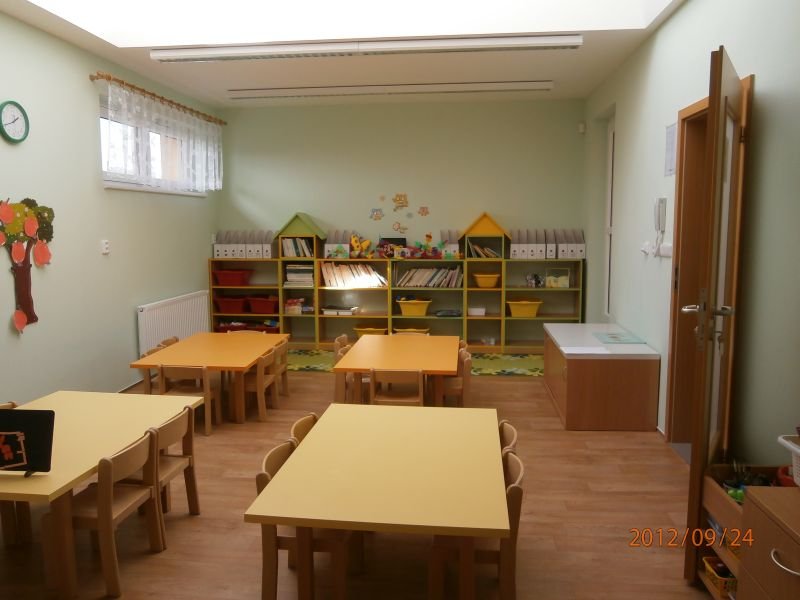 Mateřská škola (2012)